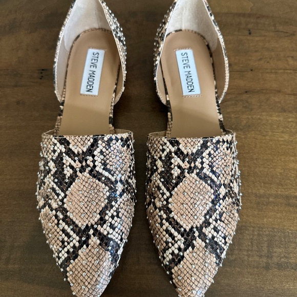 Steve Madden Talent D’orsay Flats Studded Pointed Toe Snake Print Tan Sz 8.5 NEW - Picture 1 of 8